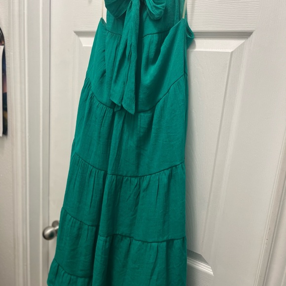 Green Ruffle Mock Neck Tiered Dress - Picture 7 of 9